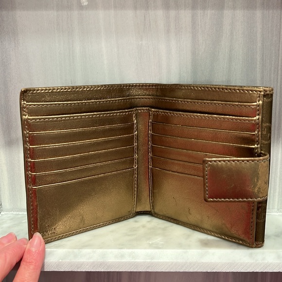 Gucci Princy Gold Snap‎ Wallet EUC - Picture 5 of 9
